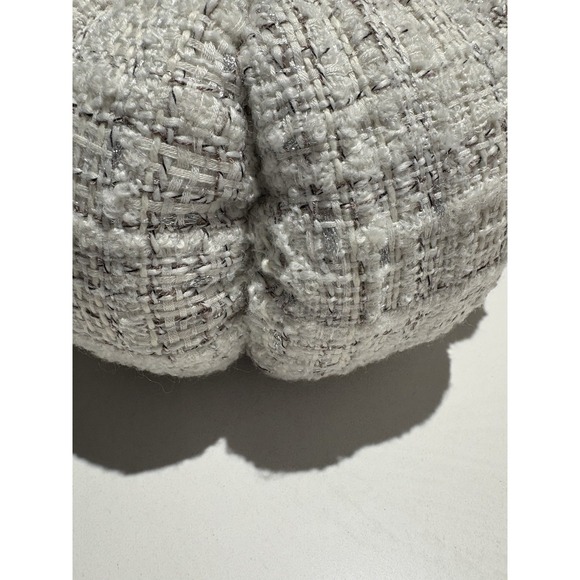 Fall Farmhouse Decor Large‎ White Tweed Pumpkin with Black Stem - Picture 6 of 9